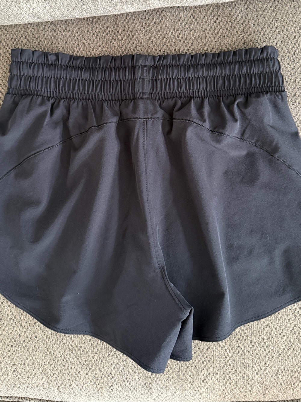 Under Armour Women's Black Elastic Waist Gym Shorts - Picture 6 of 7